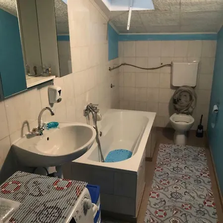 Lily's Place شقة سبليت